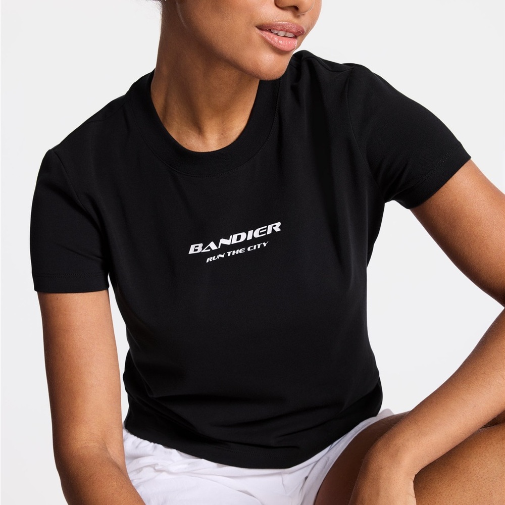 Bandier Black gym T-Shirt